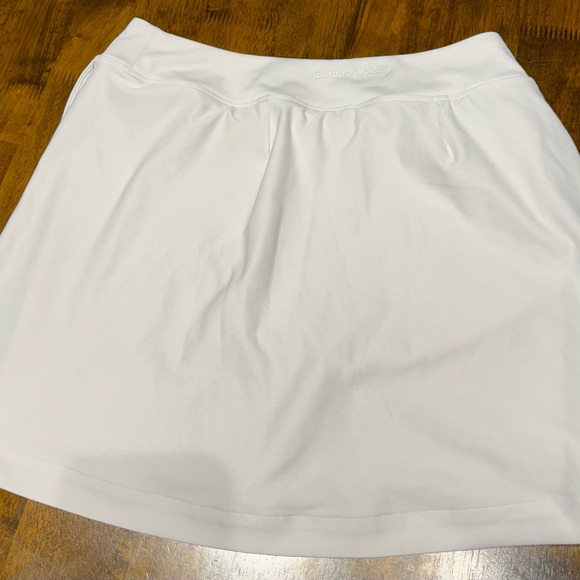 OV White Skort - Picture 4 of 6